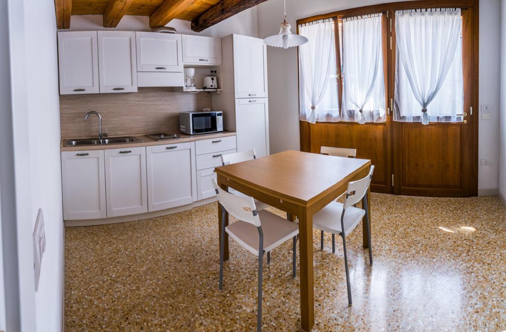 Agriturismo Dai Gobbi Fara Vicentino ภายนอก รูปภาพ