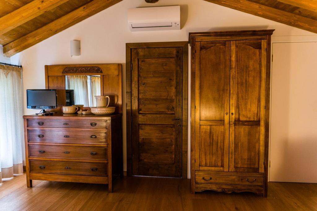 Agriturismo Dai Gobbi Fara Vicentino ภายนอก รูปภาพ