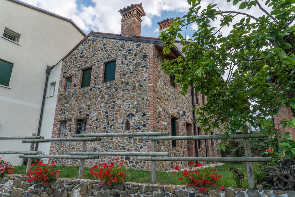Agriturismo Dai Gobbi Fara Vicentino ภายนอก รูปภาพ