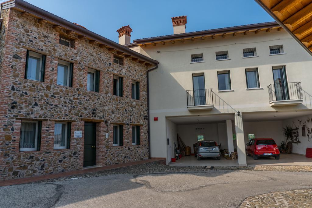 Agriturismo Dai Gobbi Fara Vicentino ภายนอก รูปภาพ