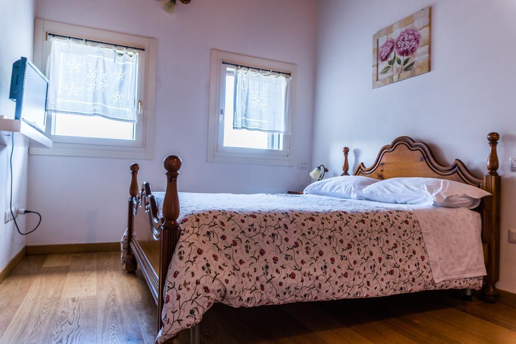 Agriturismo Dai Gobbi Fara Vicentino ภายนอก รูปภาพ